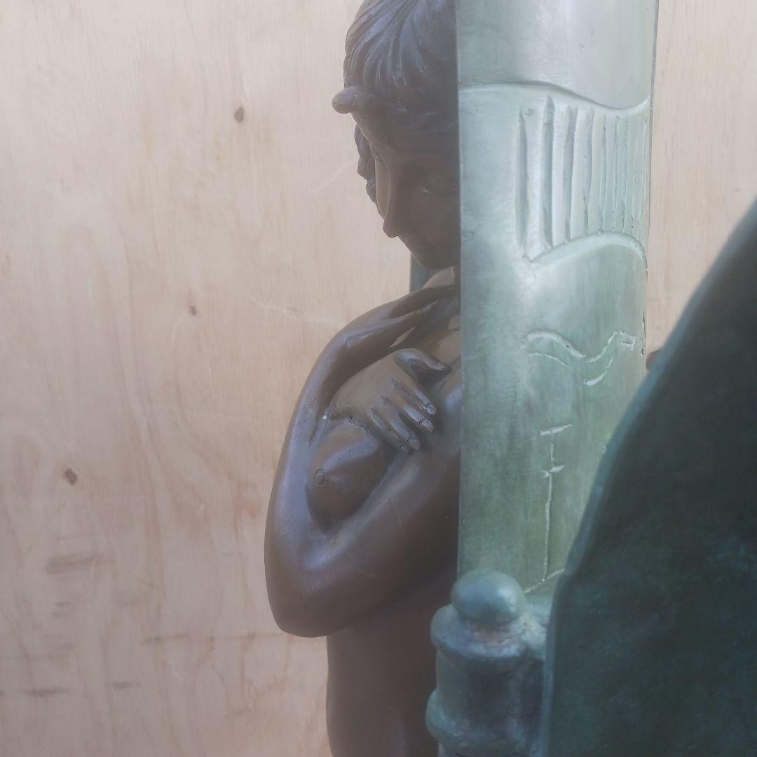 エジプト　棺入りのクレオパトラ像　真鍮製　オブジェ　銅像　女性像