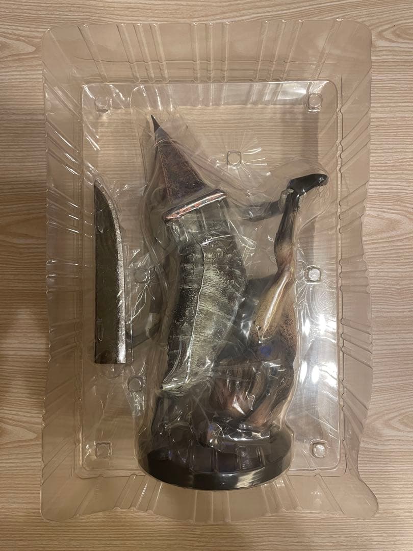 RED PYRAMID THING -レッドピラミッドシング- 1/6