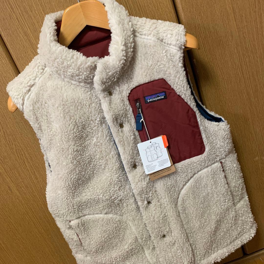 patagonia リバーシブル ビビー　ダウンベストフリースボア