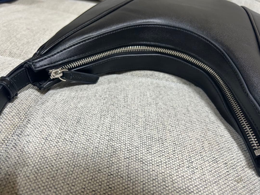 FOLNUA オーバルバッグ ブラック_プレーン