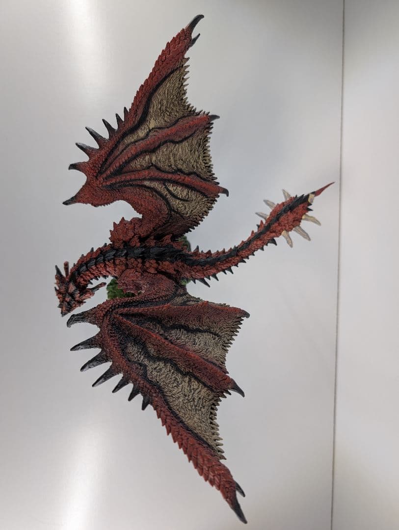 リオレウス・リオレイア　フィギュア　クリエイターズモデル