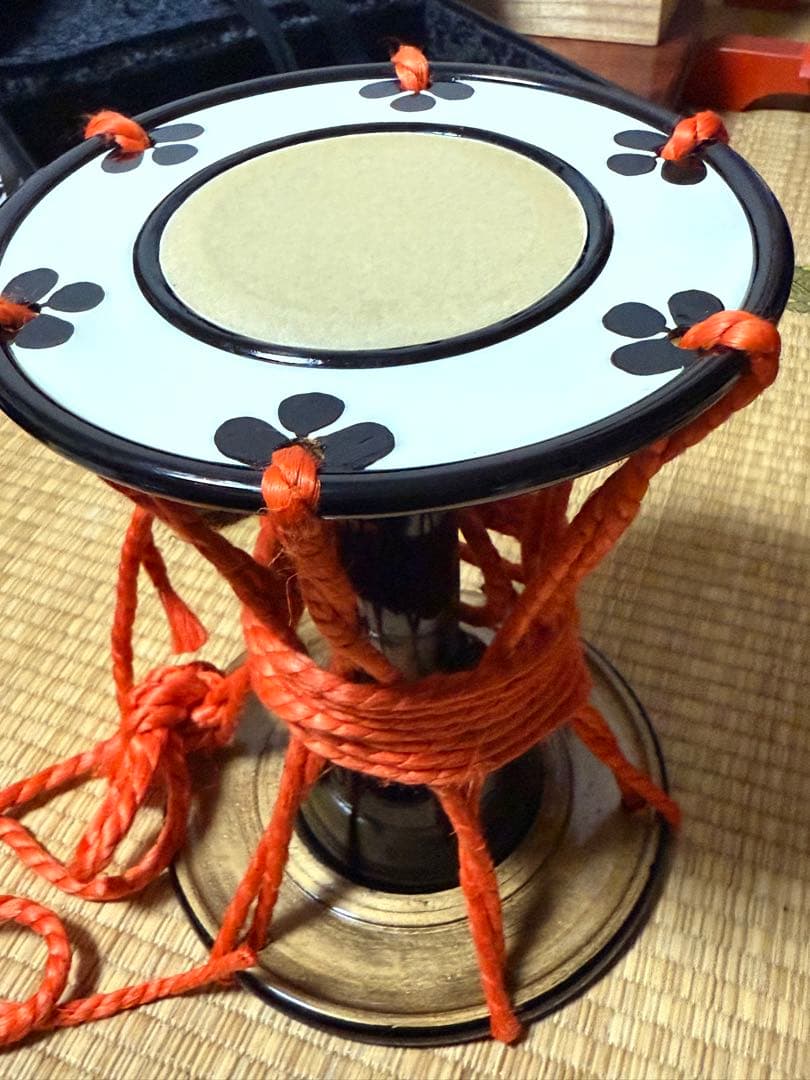 合成皮革製の小鼓　ハードケース　並麻の調べ　幸流譜面付【価格大幅下げ】