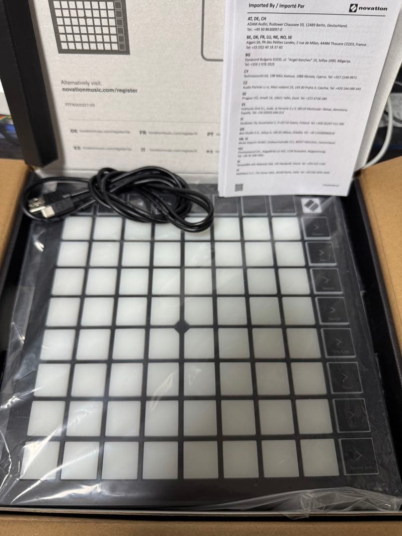Novation Launchpad X MIDIパッド　製品登録解除済み
