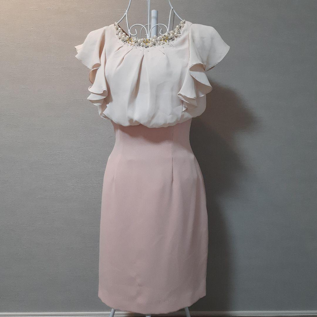 フリル付きビーズ装飾ドレス