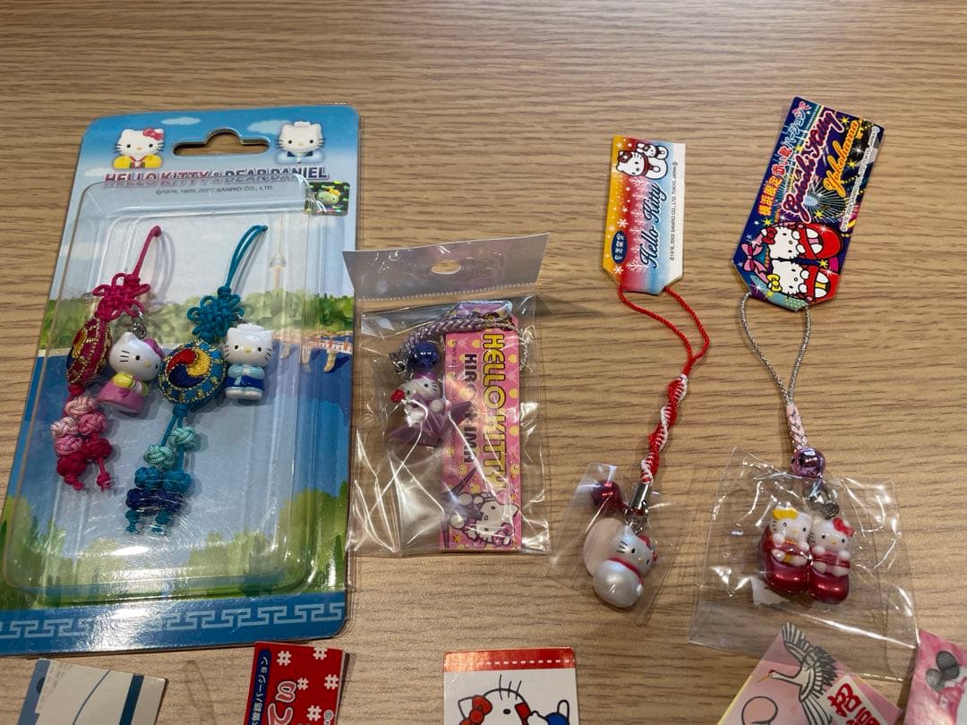 ハローキティ ご当地キティ　ストラップ 9個セット