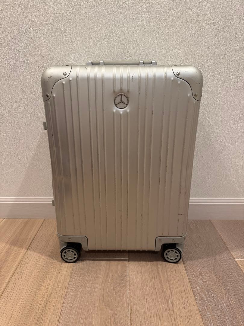 メルセデスベンツ アルミスーツケース　機内持込み　32L