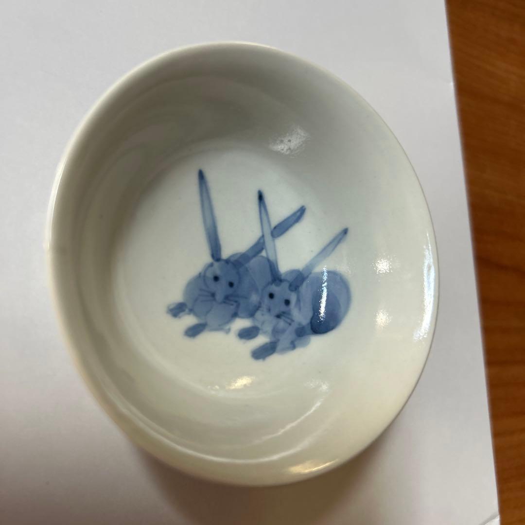 浜野まゆみ　さん　ウサギの絵柄 酒器