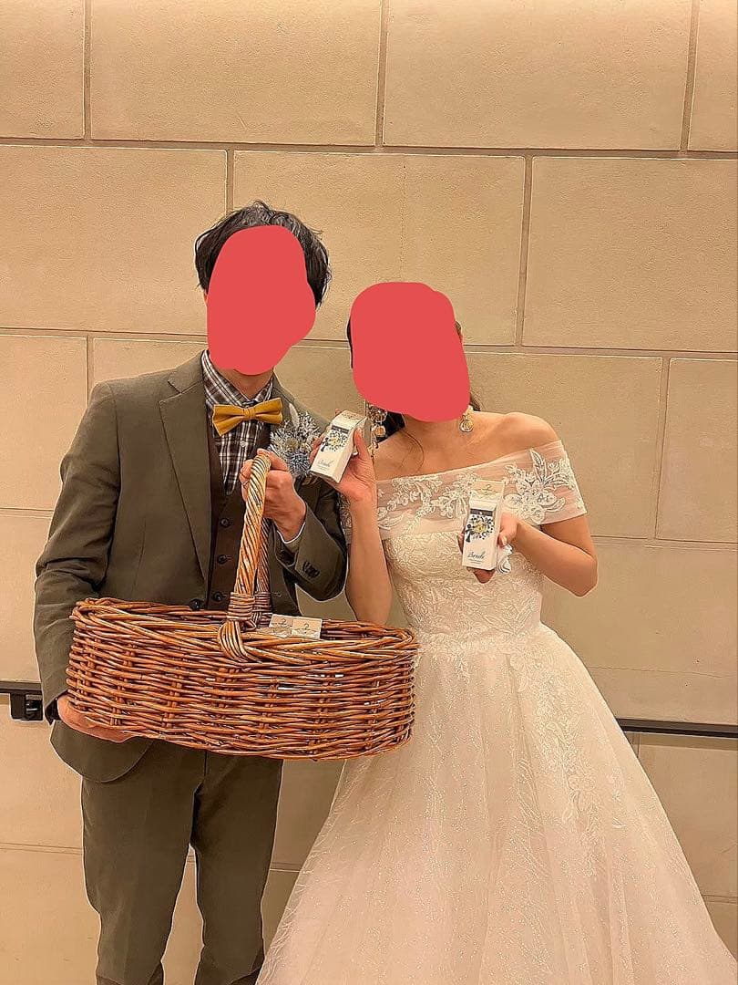 【限定セール】　ウェディングドレス　2way オフショルダー　ビスチェ　パニエ付