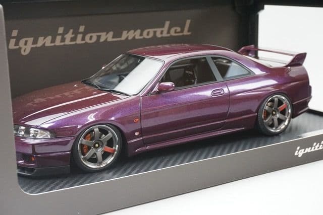 イグニッションモデル GT-R33 V-Spec ミッドナイトパープル 1/18