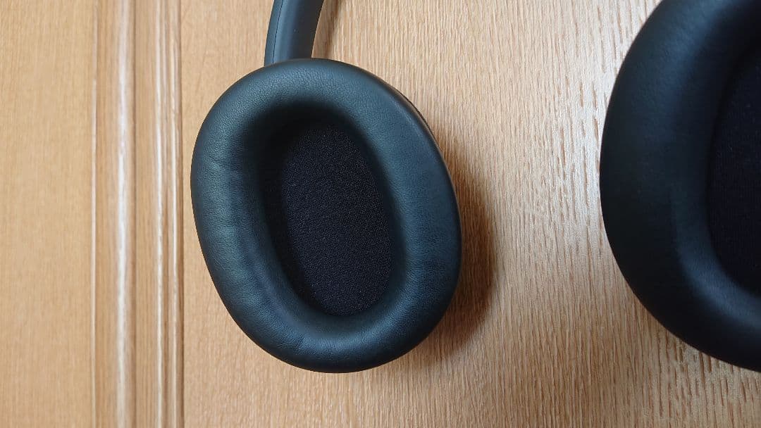 ワイヤレスノイズキャンセリングステレオヘッドセット WH-CH720N