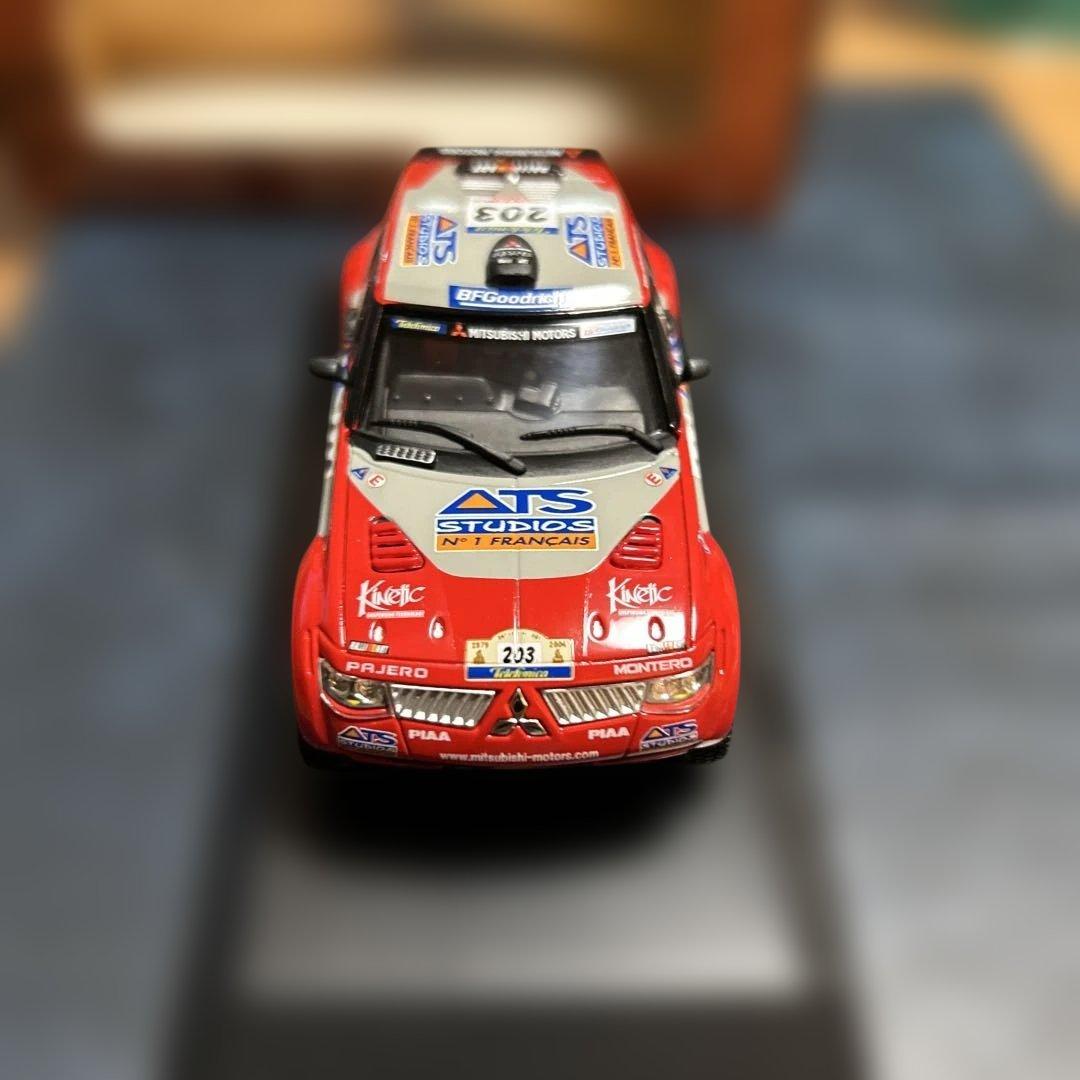 NOREV パジェロEVOLUTION 2004 DAKAR