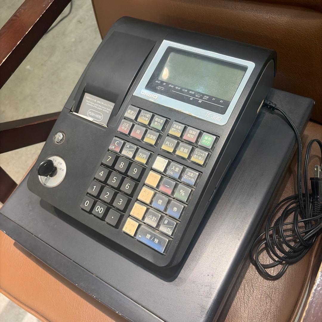 CASIO IF-300 レジスター　新品のロールペーパー四巻付き