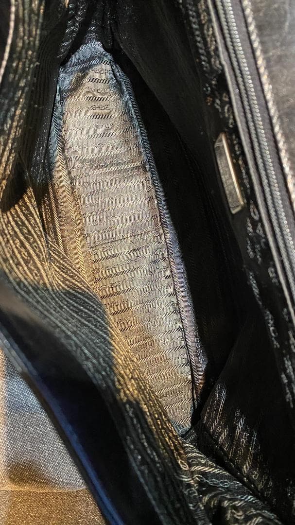 PRADA ビジネスバッグ ブリーフケース オールレザー　黒