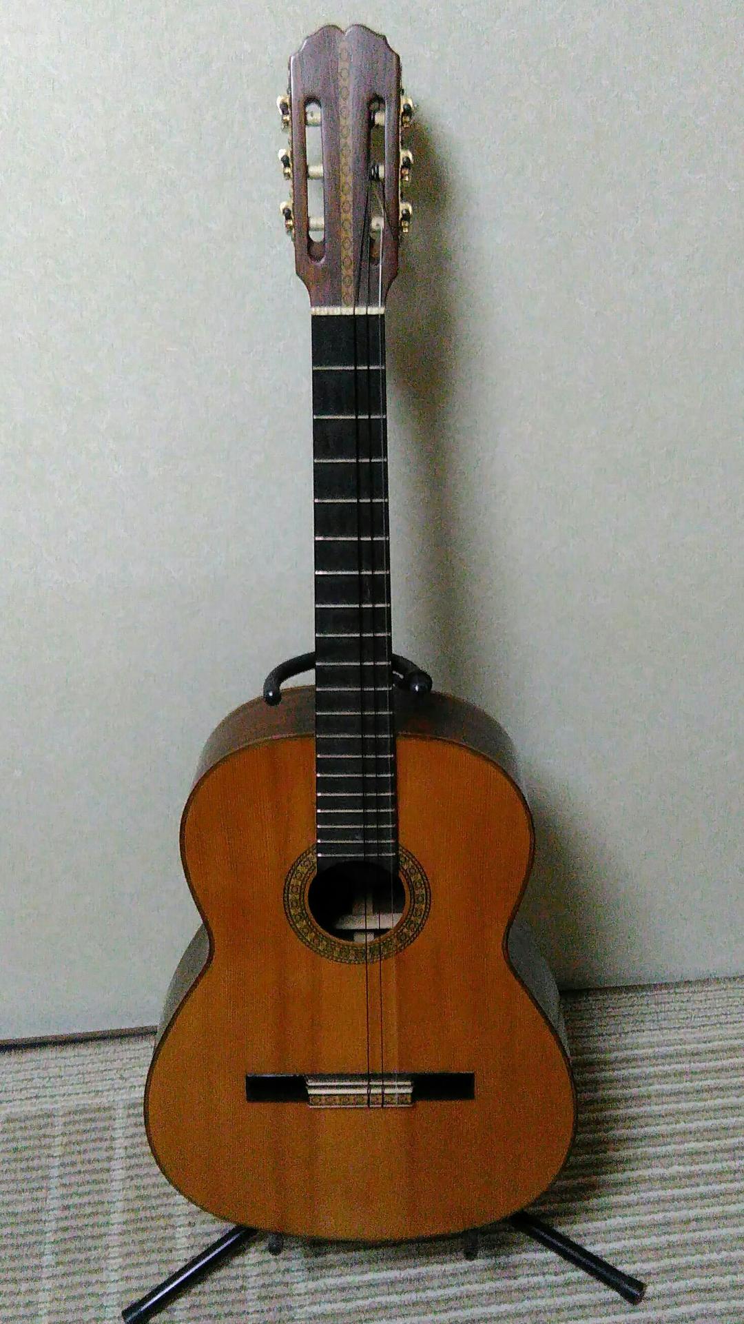 輸入手工クラシックギター　フェルナンデス（中古品）