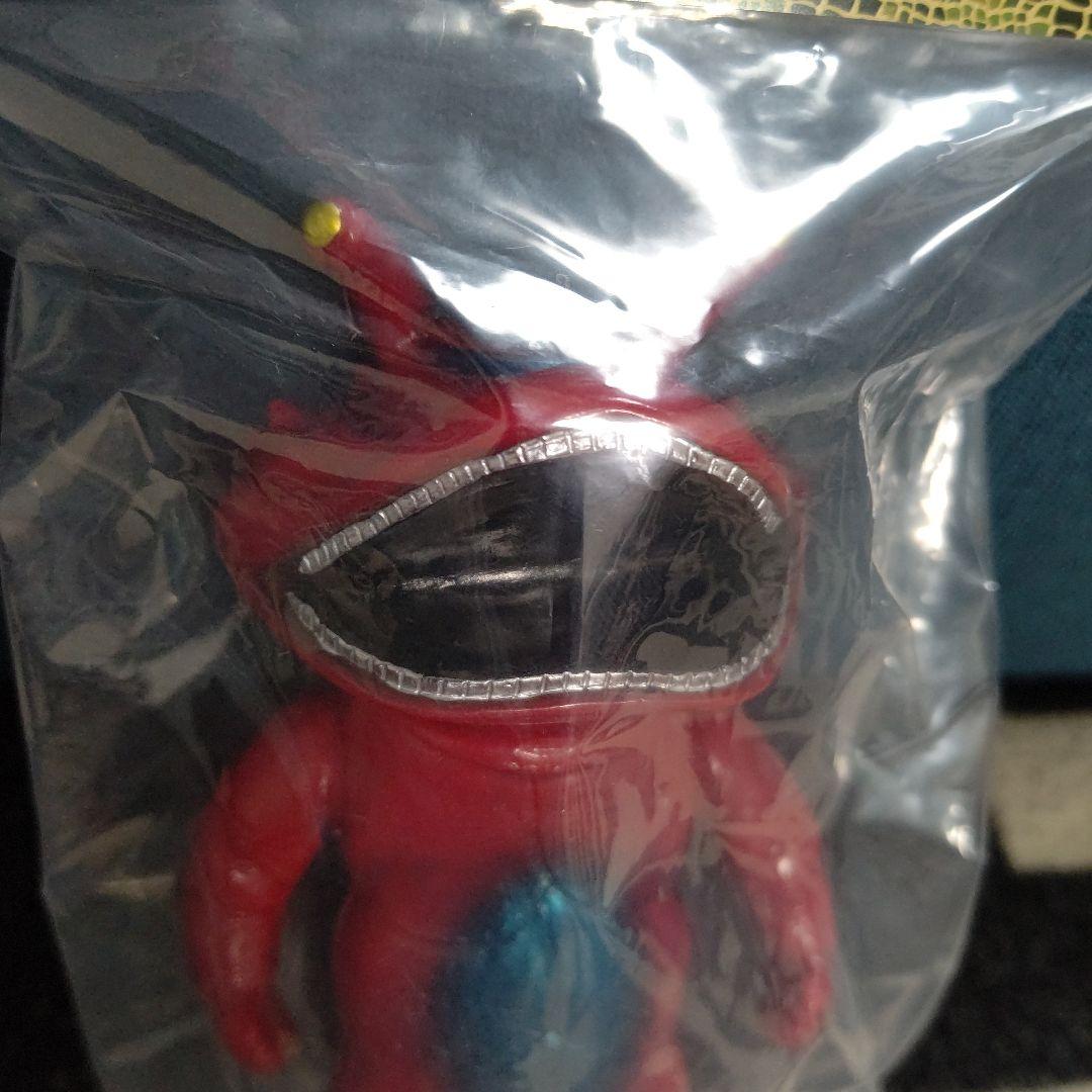 ソフビ サンガッツ本舗 円谷怪獣総進撃 カネゴン