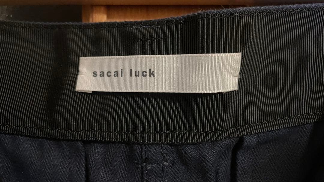 sacai luck ネイビー クロップドパンツ