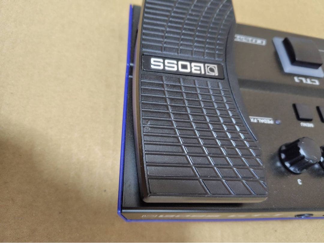 [エマ] BOSS GT-1 マルチエフェクター [PSA-100S付属]