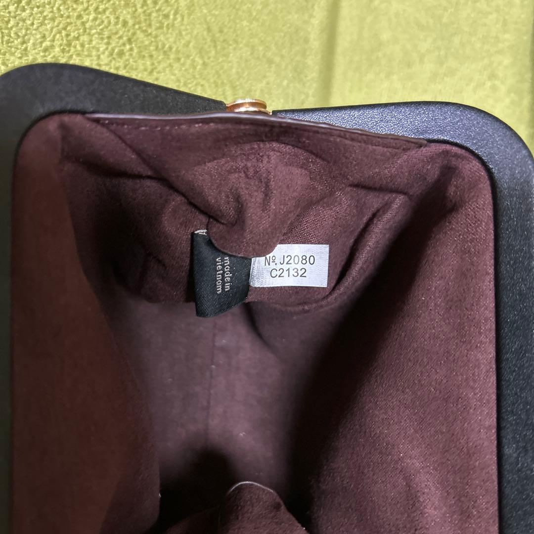 【美品】coachがま口 ケース　小銭入れ　黒 ブルーラメ