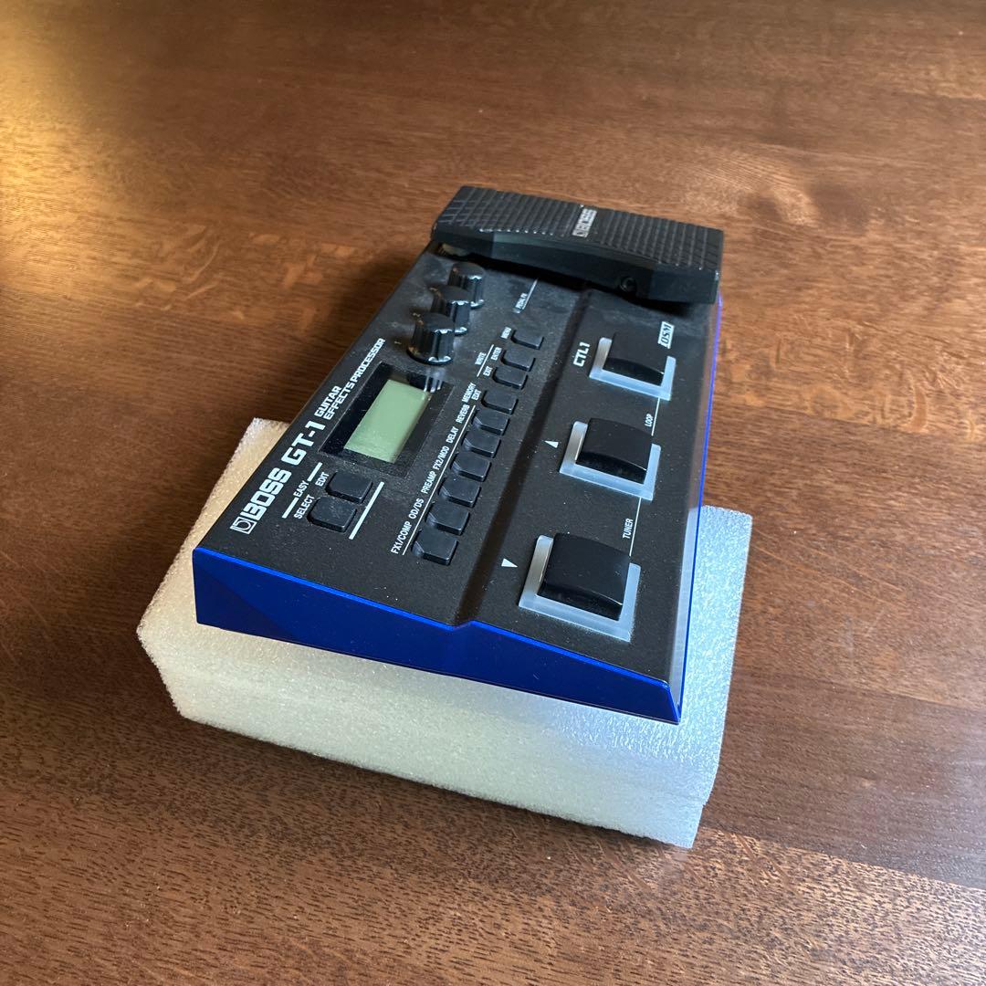 BOSS(ボス) GT-1 ギターマルチエフェクター【動作確認済み】