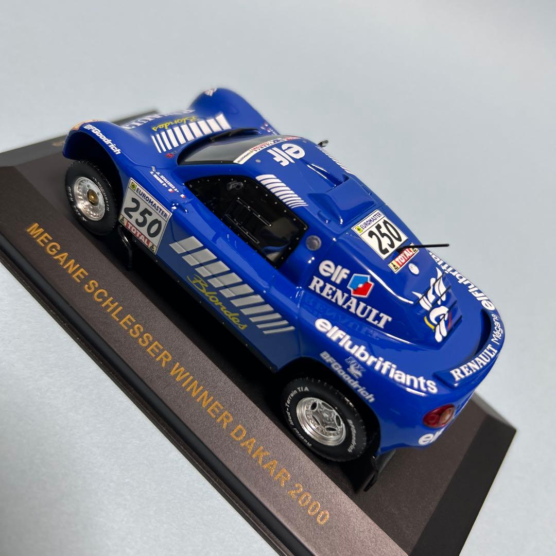 ixo•1/43•シュレッサー ルノー メガーヌ•パリダカ2000優勝車