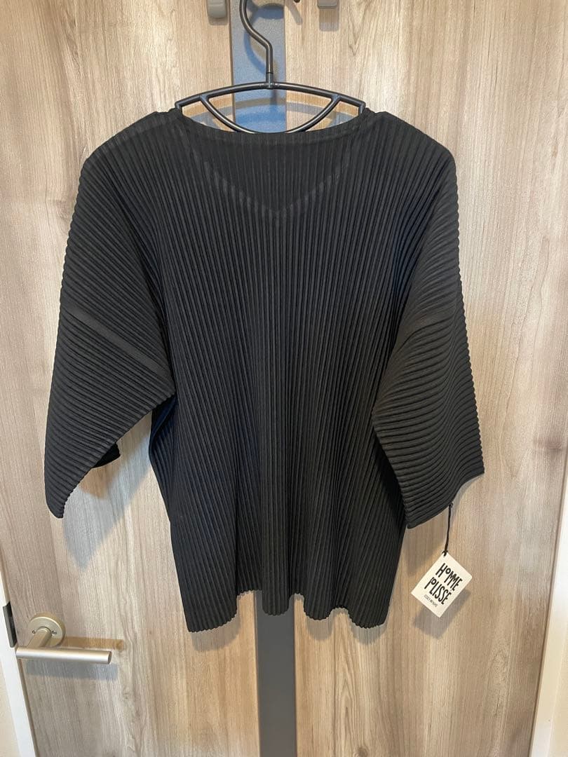 プリーツTシャツ　五分袖　オムプリッセイッセイミヤケ　サイズ2 黒