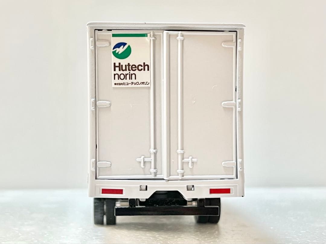 【超激レア】三菱ふそう・ニューファイター　冷凍車　ヒューテックノオリン　デコトラ