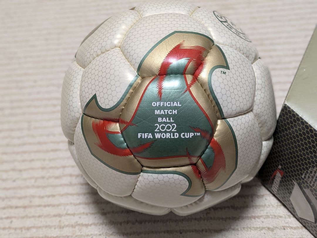 adidas 2002FIFAワールドカップKOREA/JAPAN 公式試合球