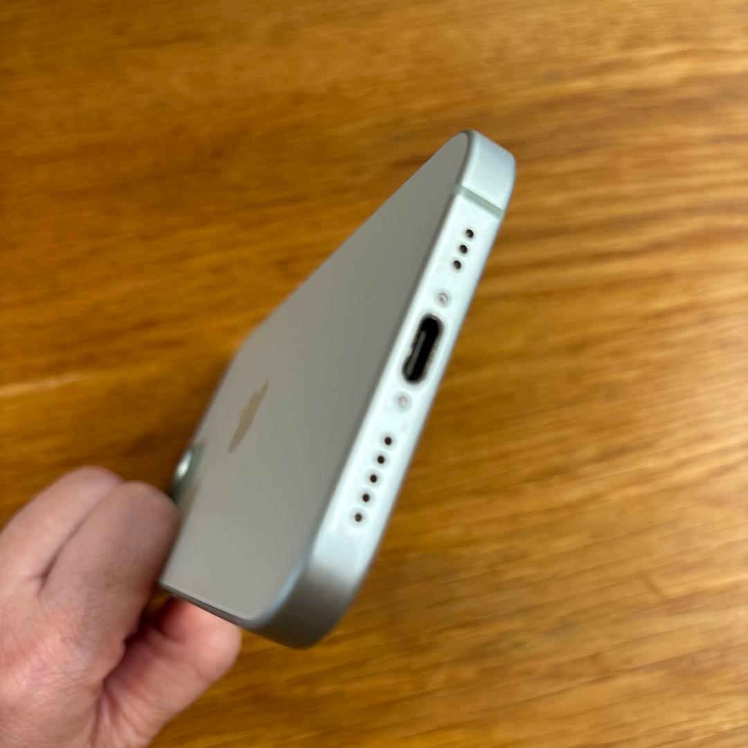 iPhone15 128GB グリーン