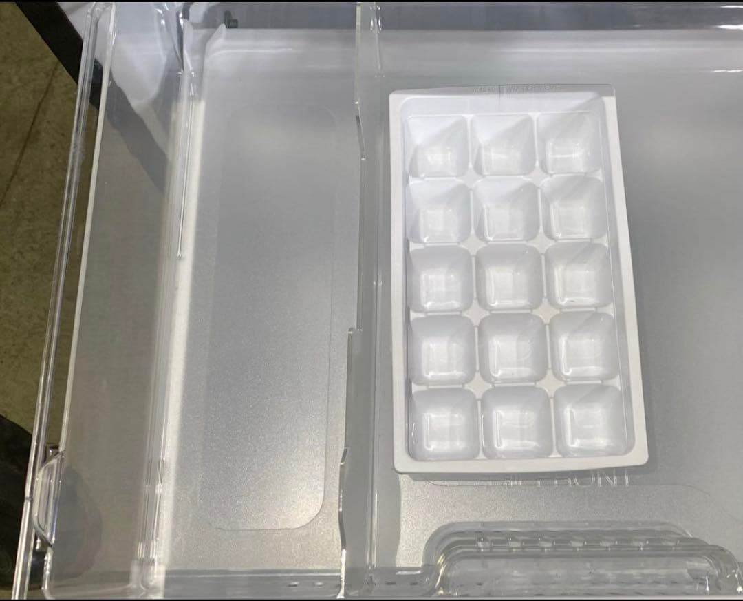 パナソニック　ノンフロン冷凍冷蔵庫　NR-B14CW-T 2020年製 138L