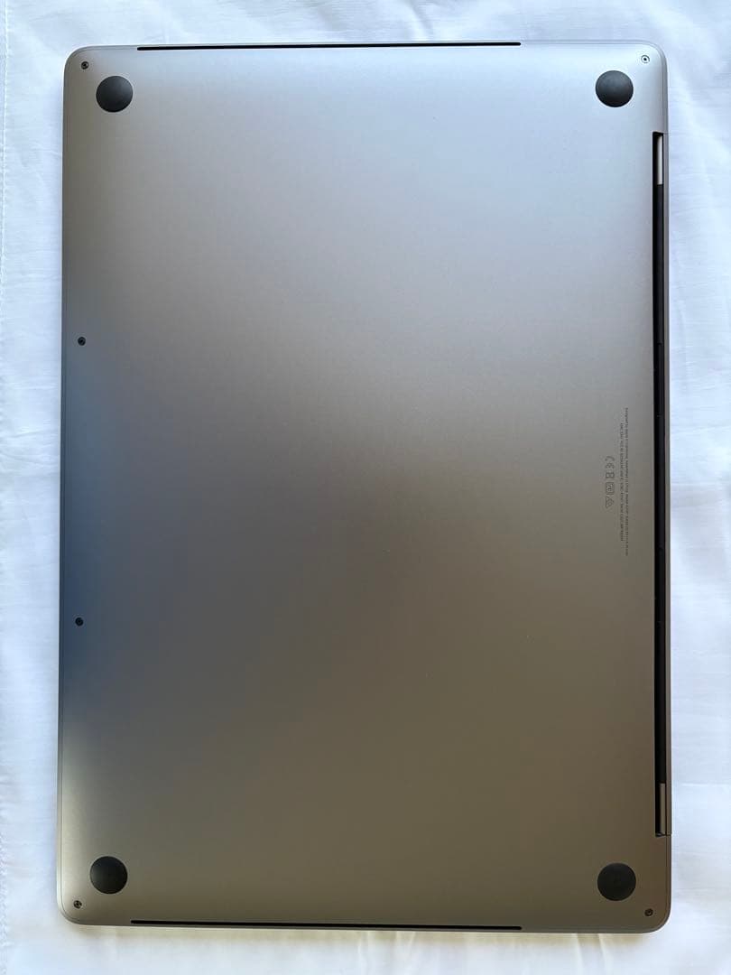 MacBook Pro 16 i9 16GB 1TB スペースグレー