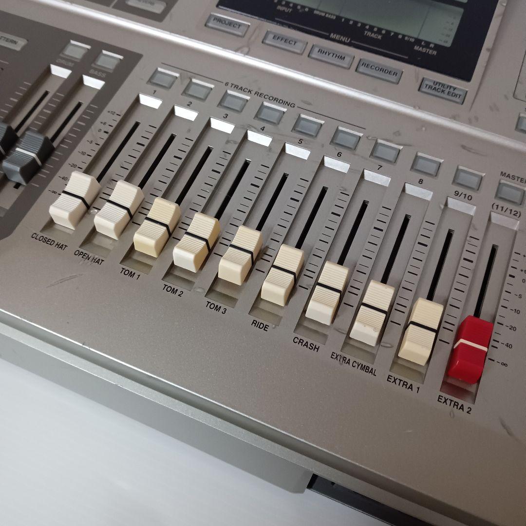 通電確認　Zoom MRS-1266 マルチトラックレコーダー ズーム