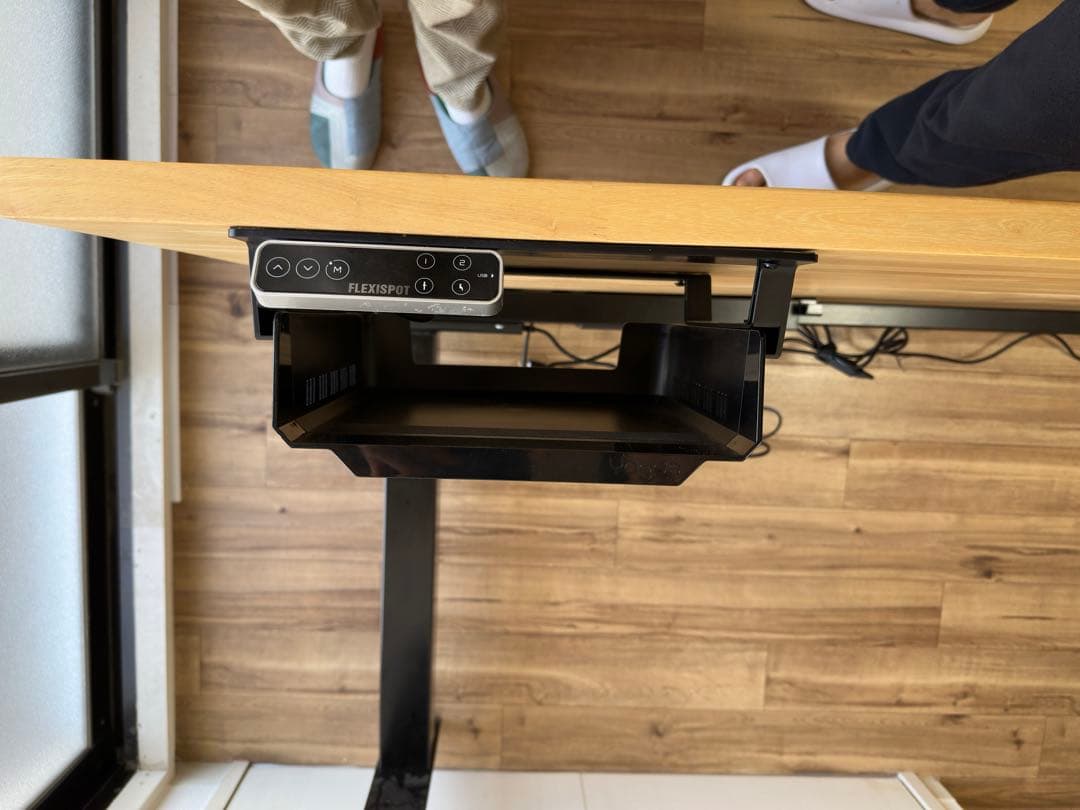 電動昇降デスク　かなでもの天板　E7 Pro プレデクツ