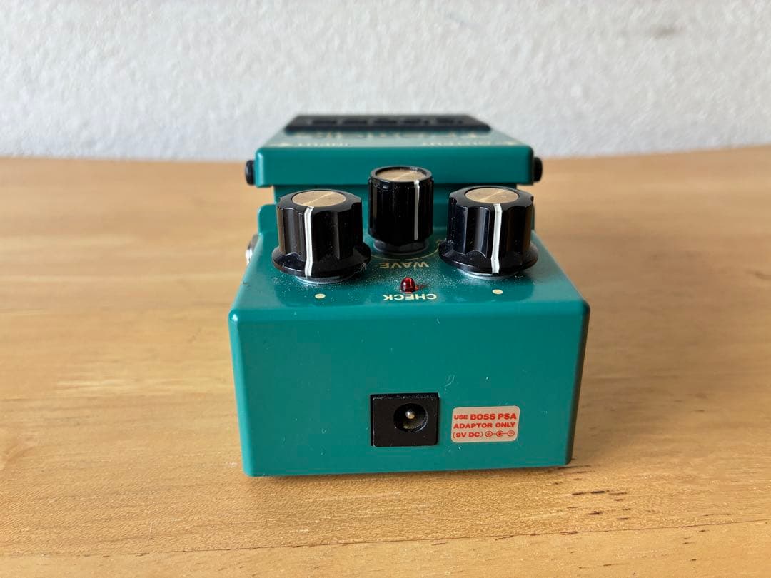 BOSS TR-2 Tremolo　エフェクター