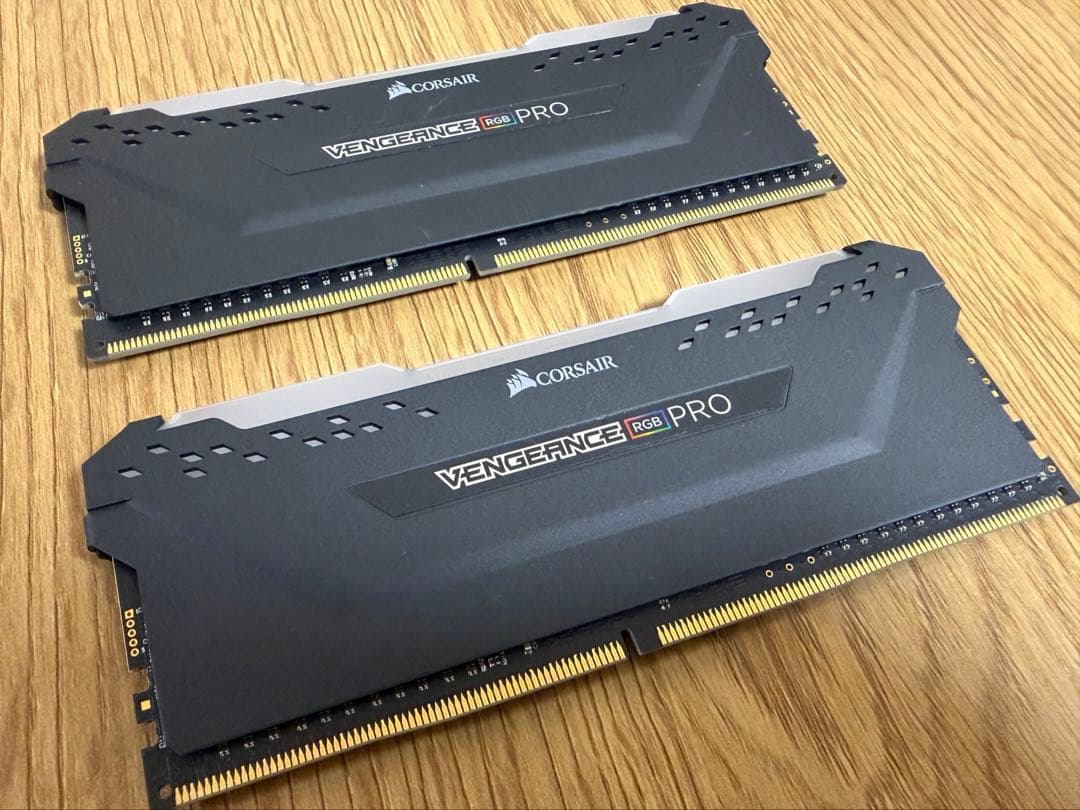 【DDR4】Corsair Vengeance LPX PRO メモリ【中古】