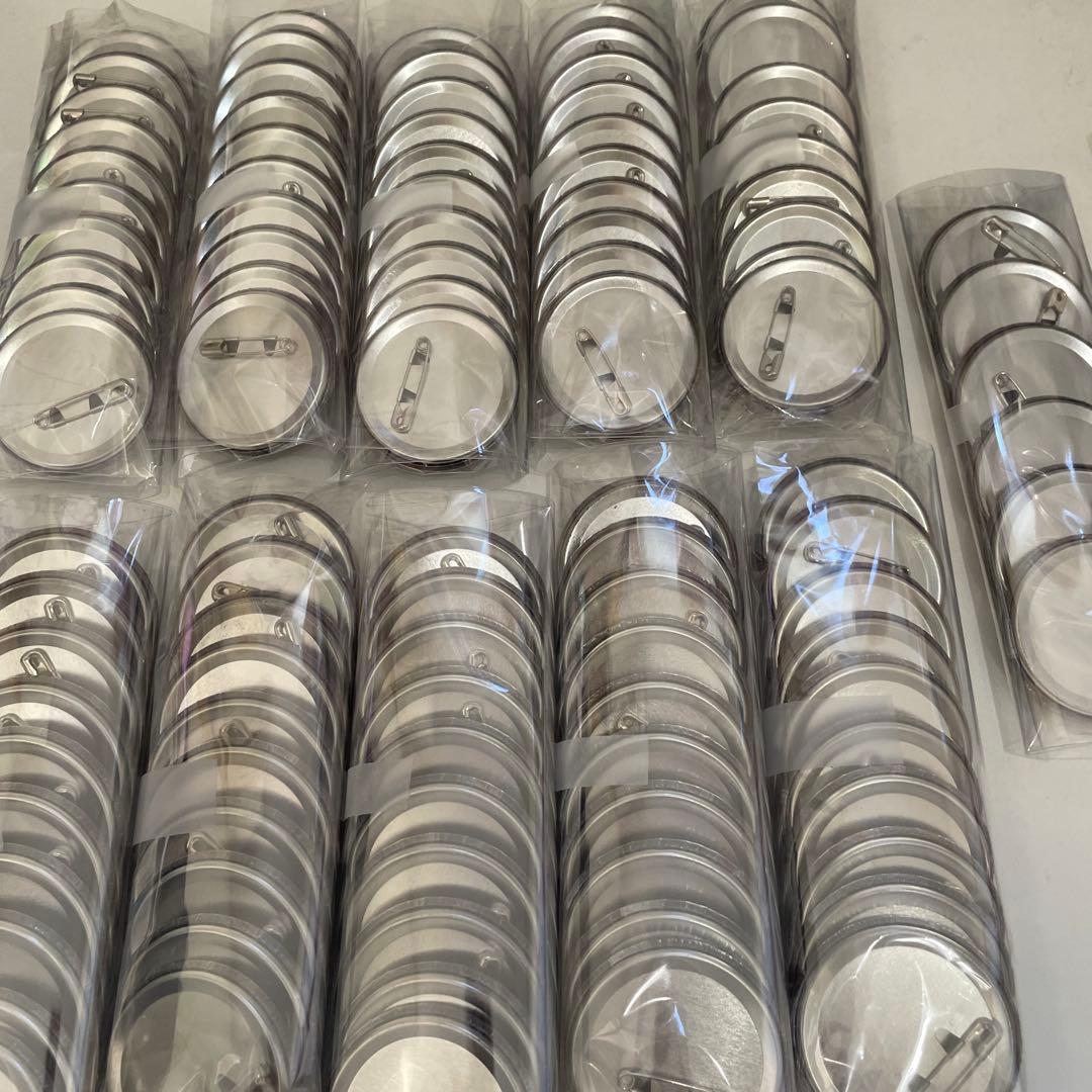 L96.あほの坂田 となりの坂田 缶バッジ 悪魔執事 ハロパ2022 浦島坂田船