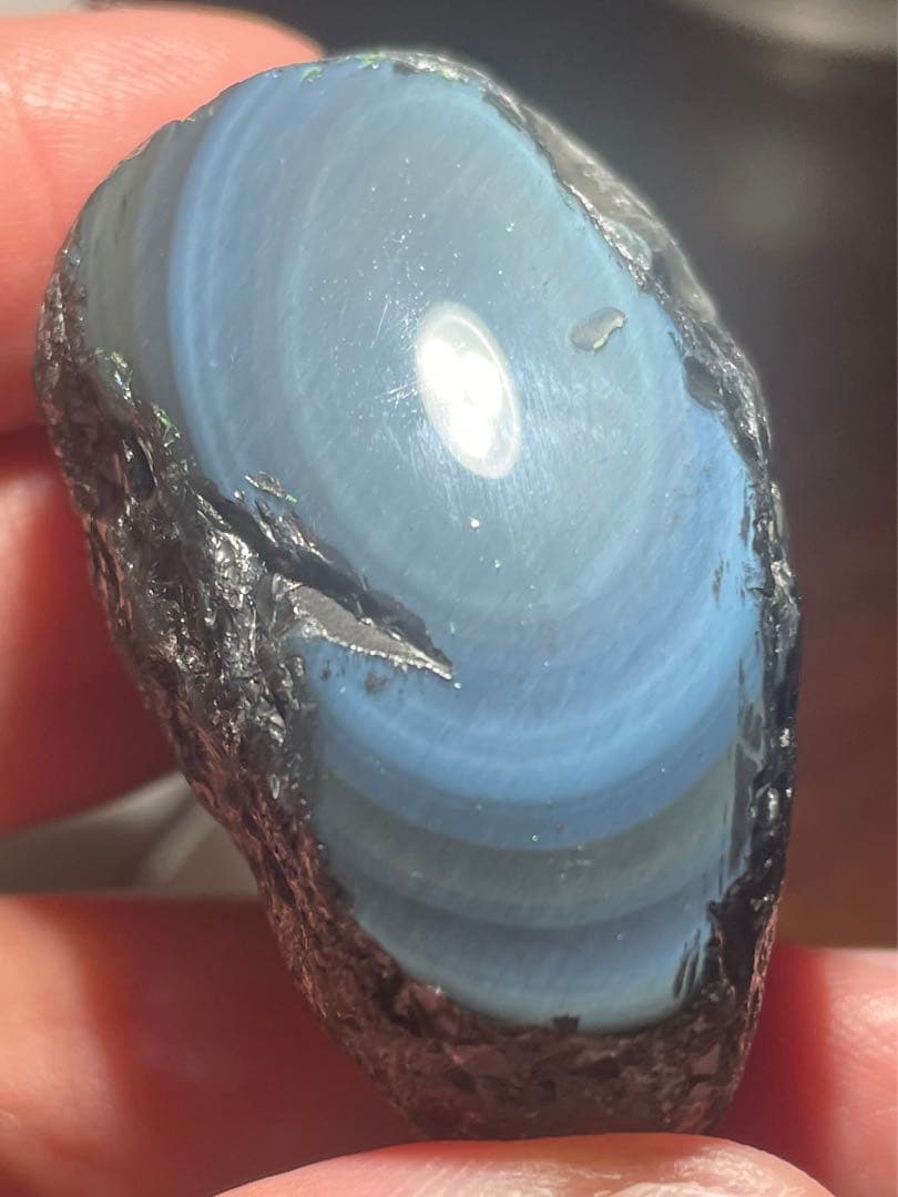 研磨品　十勝石玲瓏　水色、ブルー、イエロー　レインボーオブシディアン