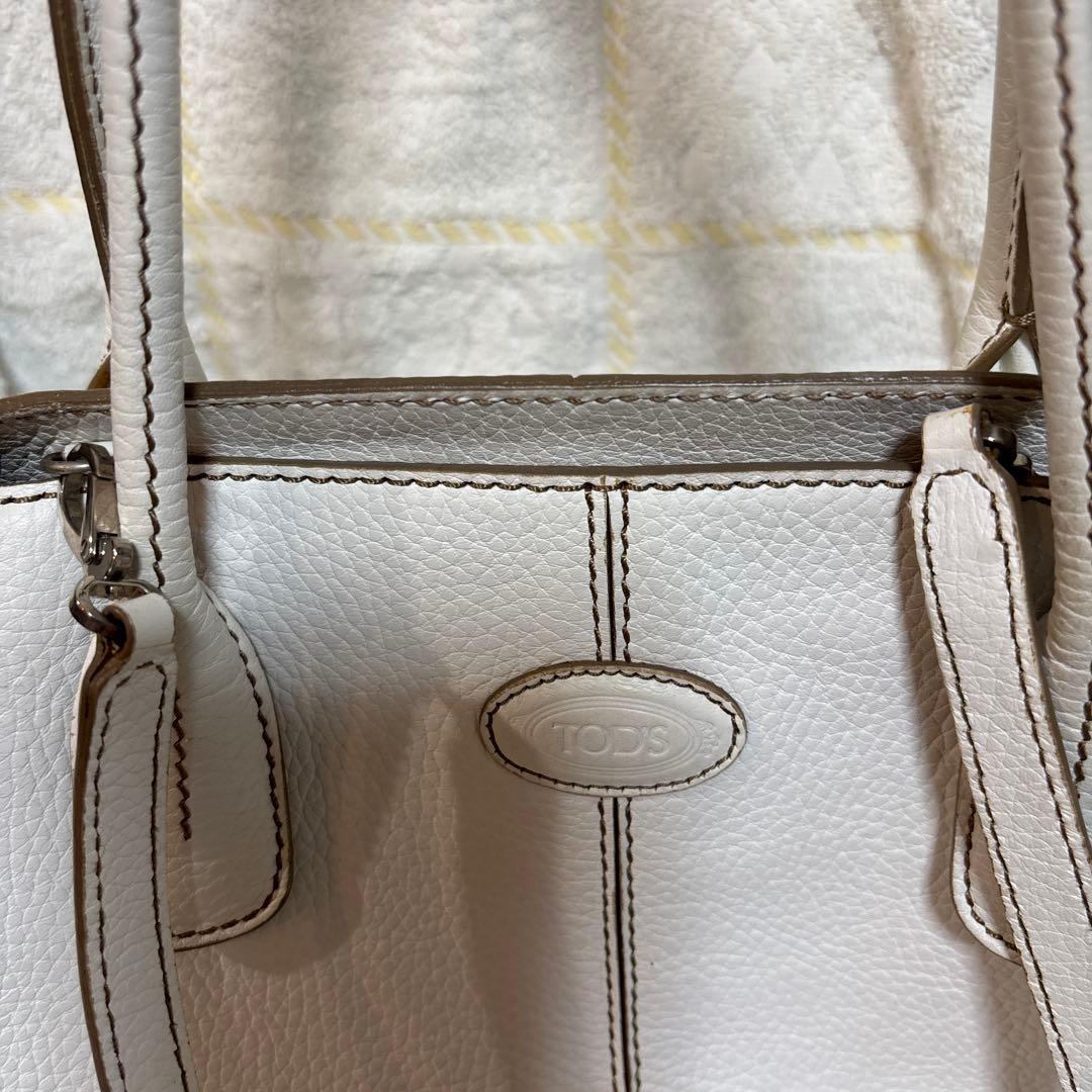 専用　TOD'S ホワイトレザー ハンドバッグ美品