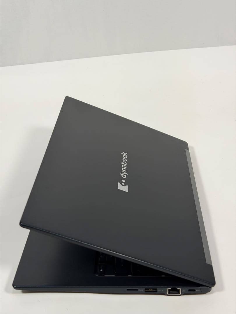 26.G83/HU 超軽量 i5-11世代 16G512G Office2024