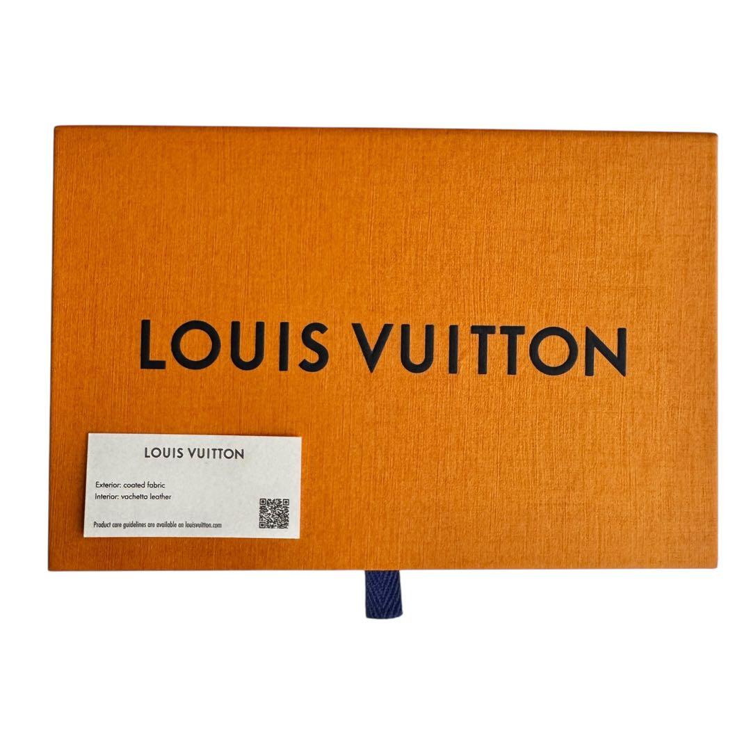 ルイヴィトン　iPhone16proMAX ケース　M12538　2024年製