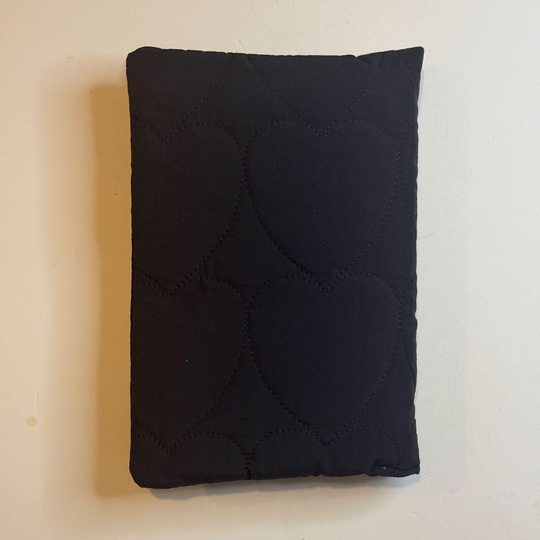 バインダーカバー　ブラック　ビッグハート　A6 韓国　貯金