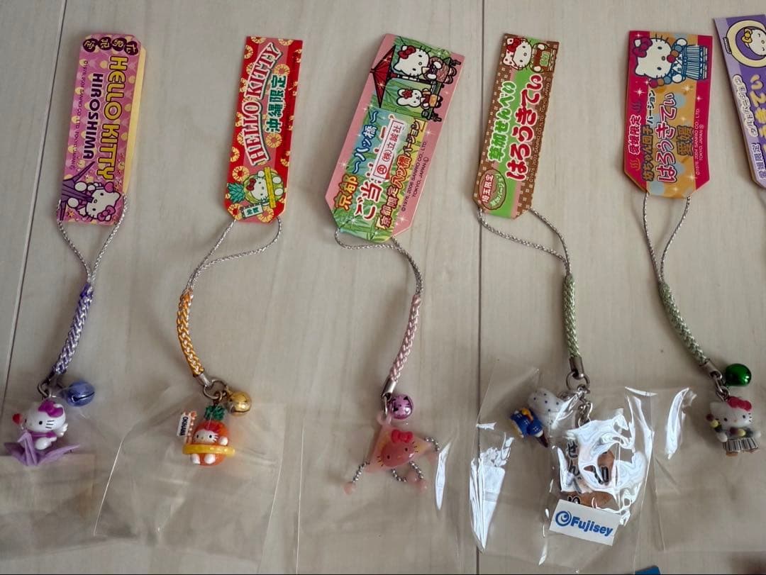 ハローキティ キティちゃん　ご当地ストラップ