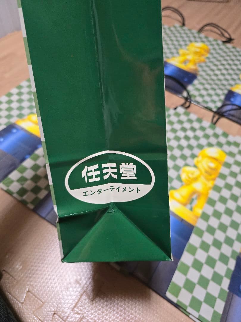 マリオ 金色フィギュア ショッピングバッグ(10枚まとめてお安く)