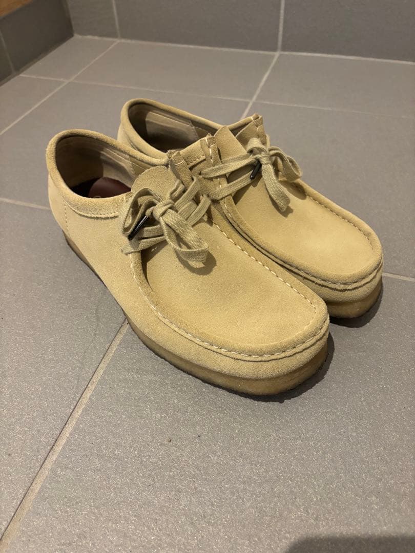 靴 Clarks Wallabee