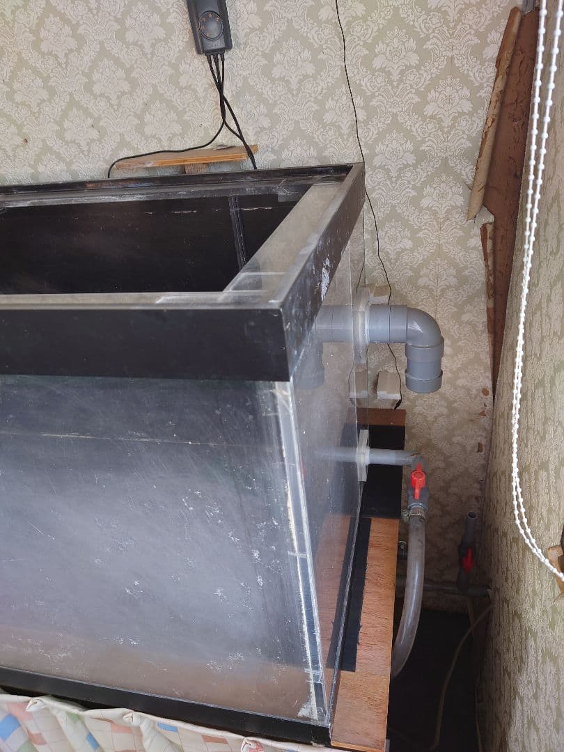 アクリル大型水槽1500x600x600