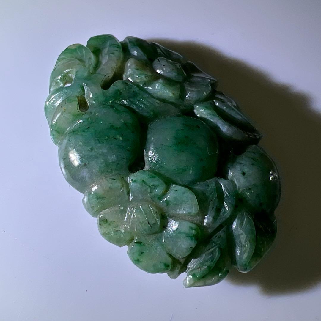 専用　本翡翠　透彫　16g 東Y7-0929☆2F