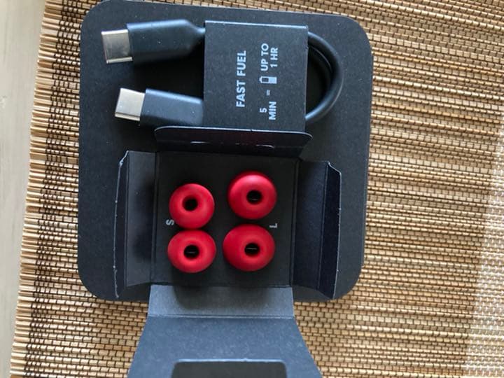 Beats Studio Buds ワイヤレスノイズキャンセリングイヤフォン …