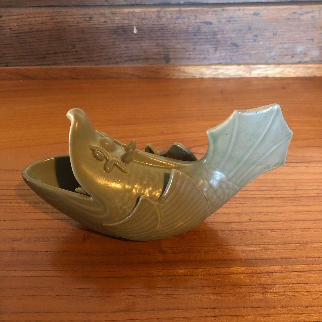 唐物もしくは高麗の青磁魚形置物