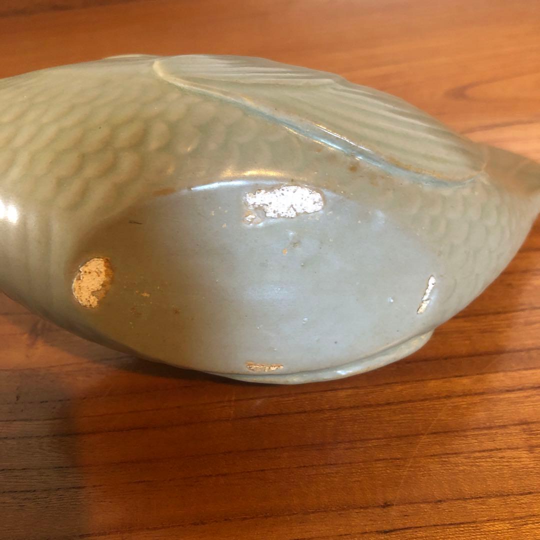 唐物もしくは高麗の青磁魚形置物