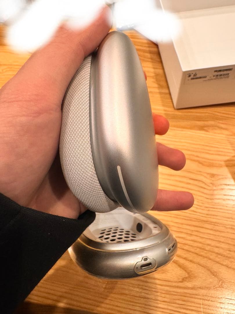 AirPods Max シルバー（クリアカバー付き）