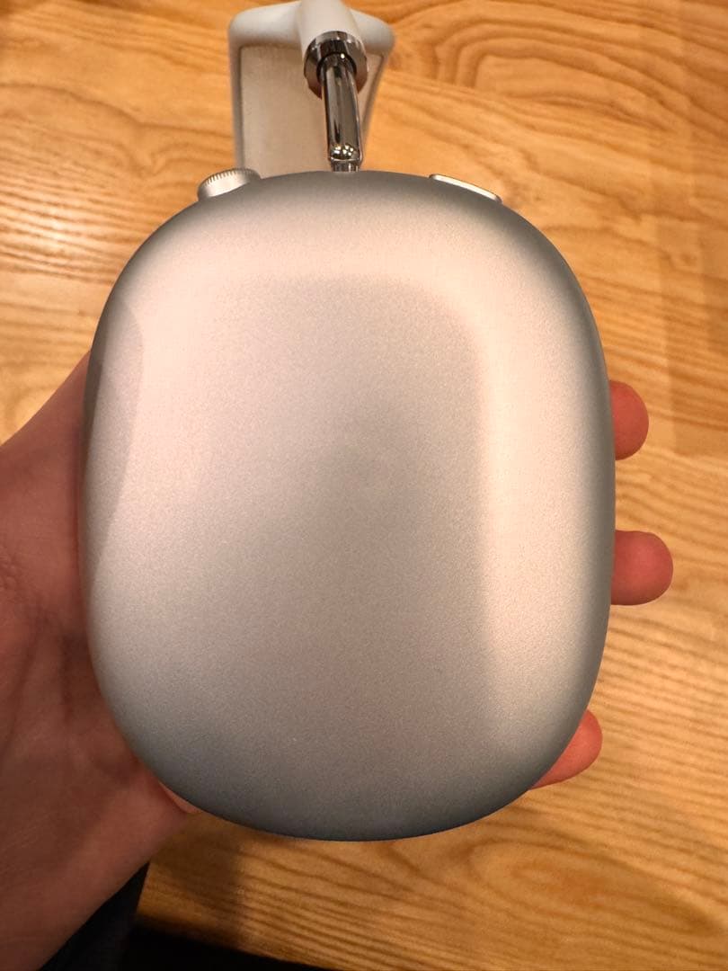 AirPods Max シルバー（クリアカバー付き）